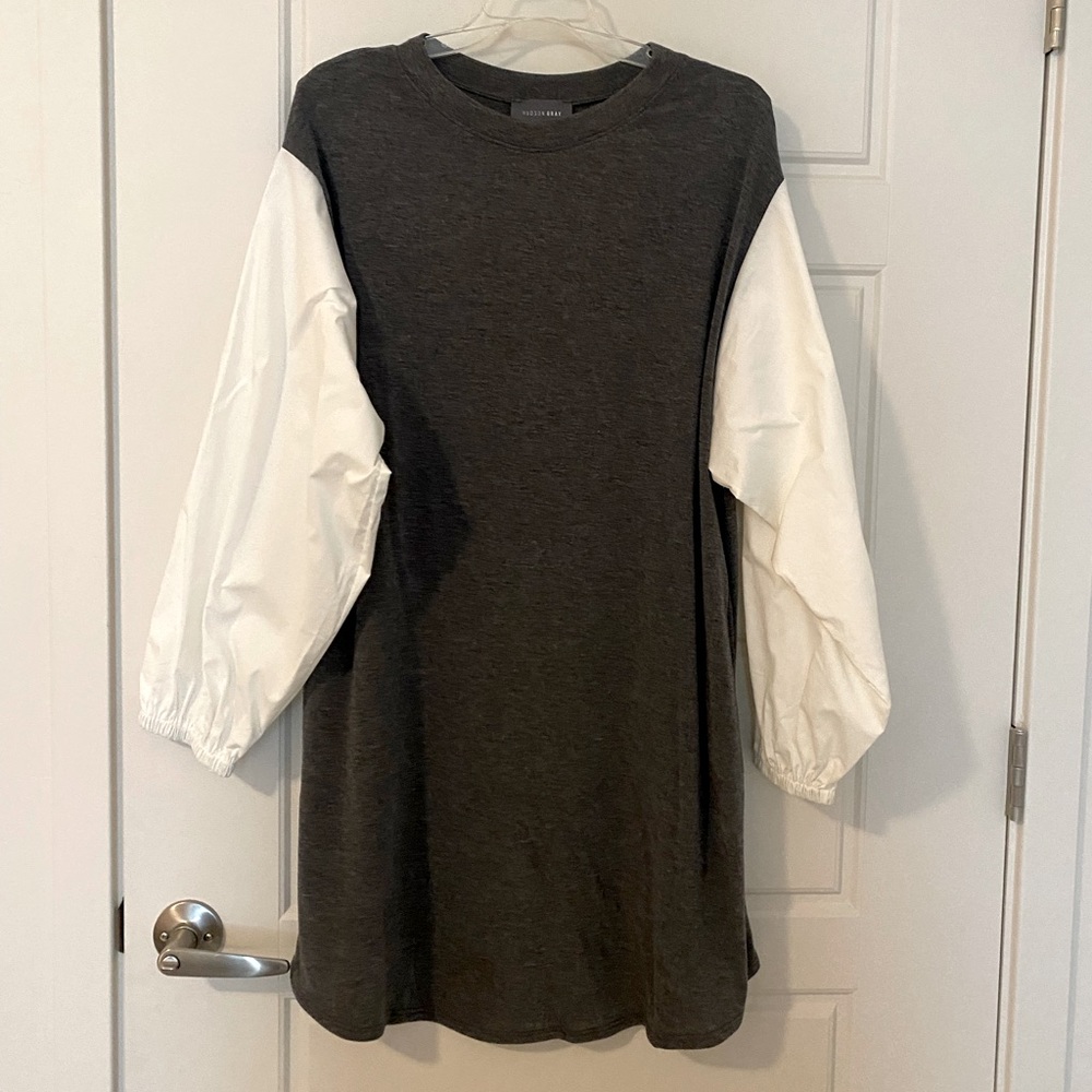 White Balloon Sleeved Knit Dress